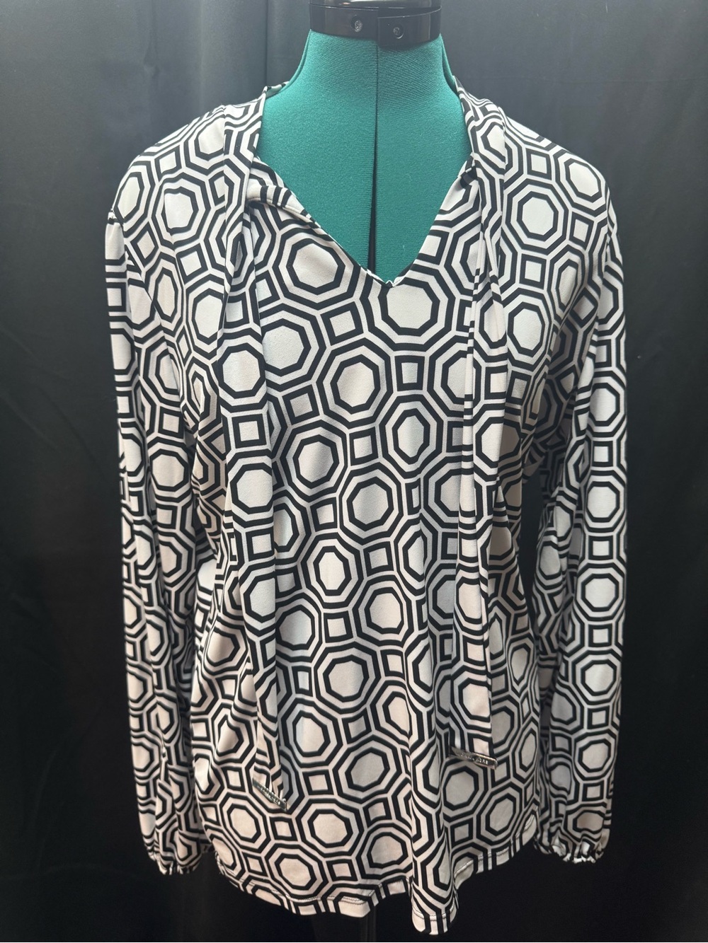 Michael Kors Black and White Geometric V-Neck Tie-Front Blouse